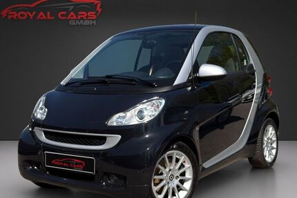 Smart ForTwo 94.590 km 5.690 &euro; Hamburg 22111