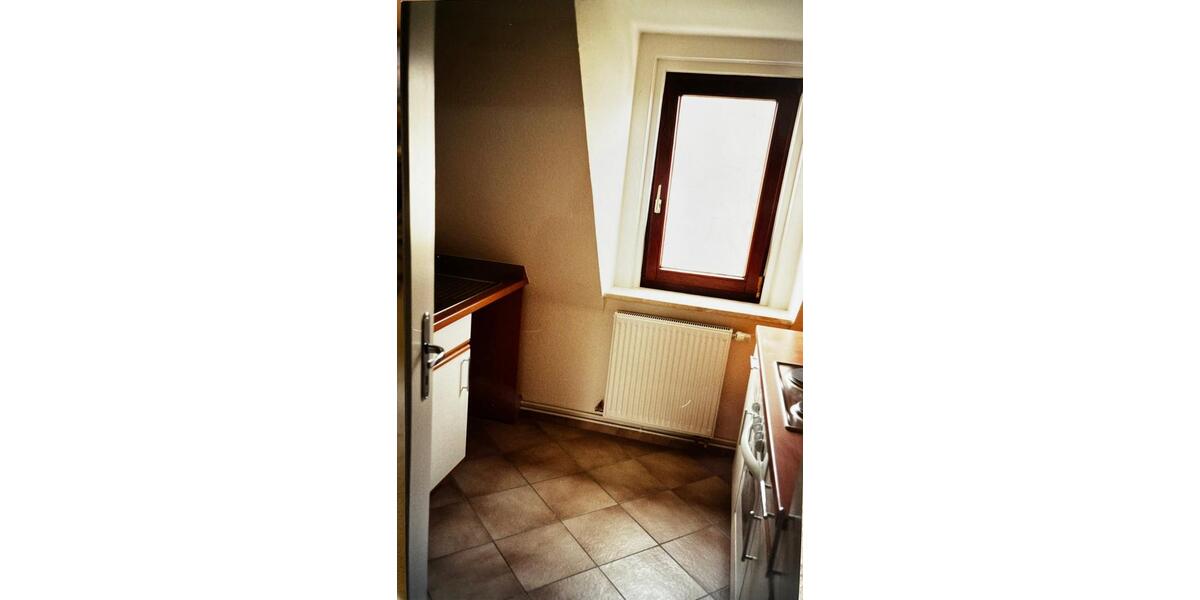 Dachgeschoßwohnung Pinneberg - 2.5 Zimmer, 48 m&sup2;, 120.000&euro; | Angebot:27081999