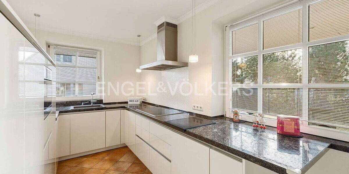 Einfamilienhaus Norderstedt Garstedt - 6 Zimmer, 253 m&sup2;, 950.000&euro; | Angebot:26346985