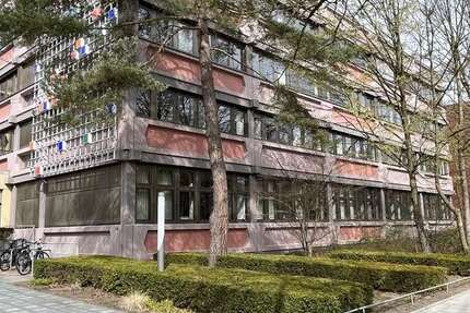 Büro in Hamburg 32.290,60 € 2303.6 m² zimmer