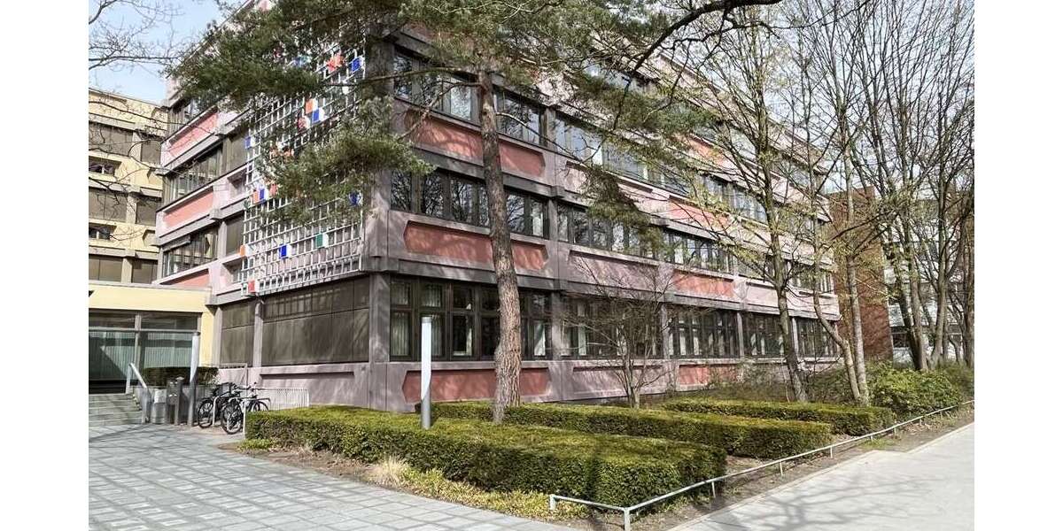 Büro in Hamburg 32.290,60 € 2303.6 m² zimmer