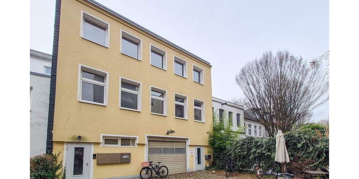 *Zentral in Eimsbüttel* Büro- Praxisfläche zimmer