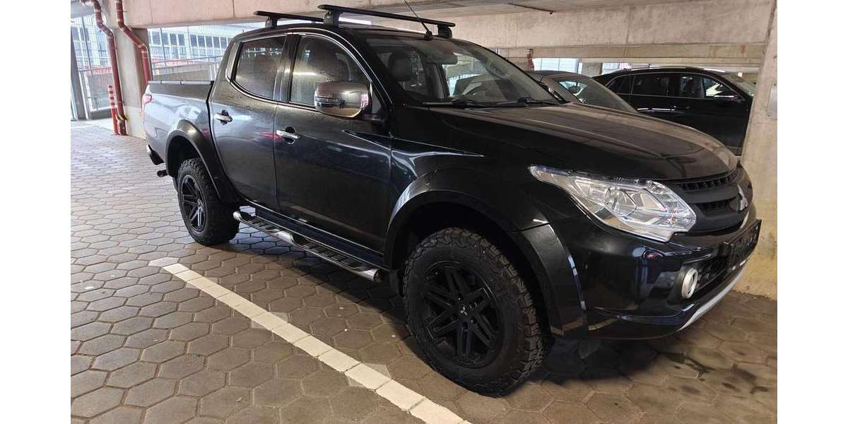 Mitsubishi L200 127.000 km 23.990 &euro; Hamburg 22047