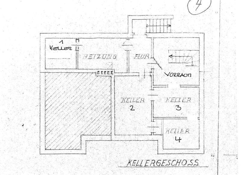 Einfamilienhaus Pinneberg - 7 Zimmer, 140 m&sup2;, 2.170&euro; | Angebot:26908840