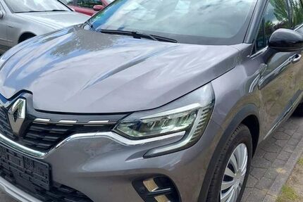 Renault Captur 53.922 km 11.445 &euro; Uetersen bei Hamburg 25436