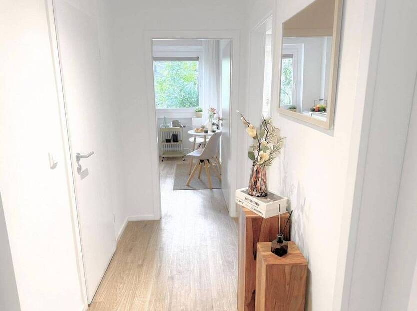Erstbezug nach Sanierung, hochwertige 2-Zimmer-Wohnung am Kanal, provisionsfrei