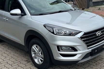 Hyundai TUCSON 104.000 km 13.300 &euro; Winsen (Luhe) 21423