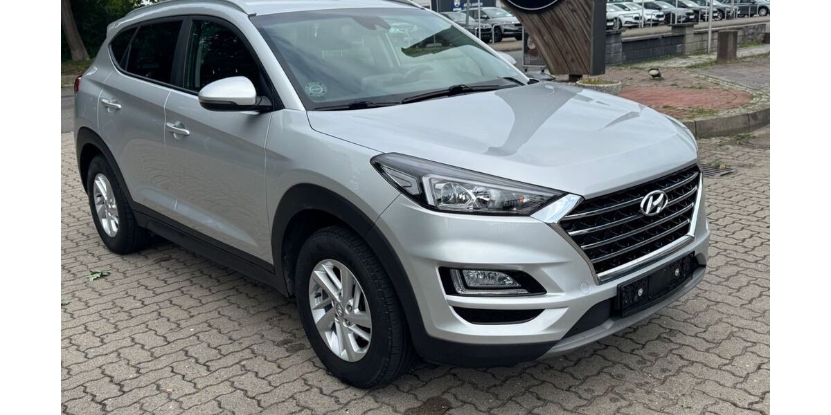 Hyundai TUCSON 104.000 km 13.300 &euro; Winsen (Luhe) 21423