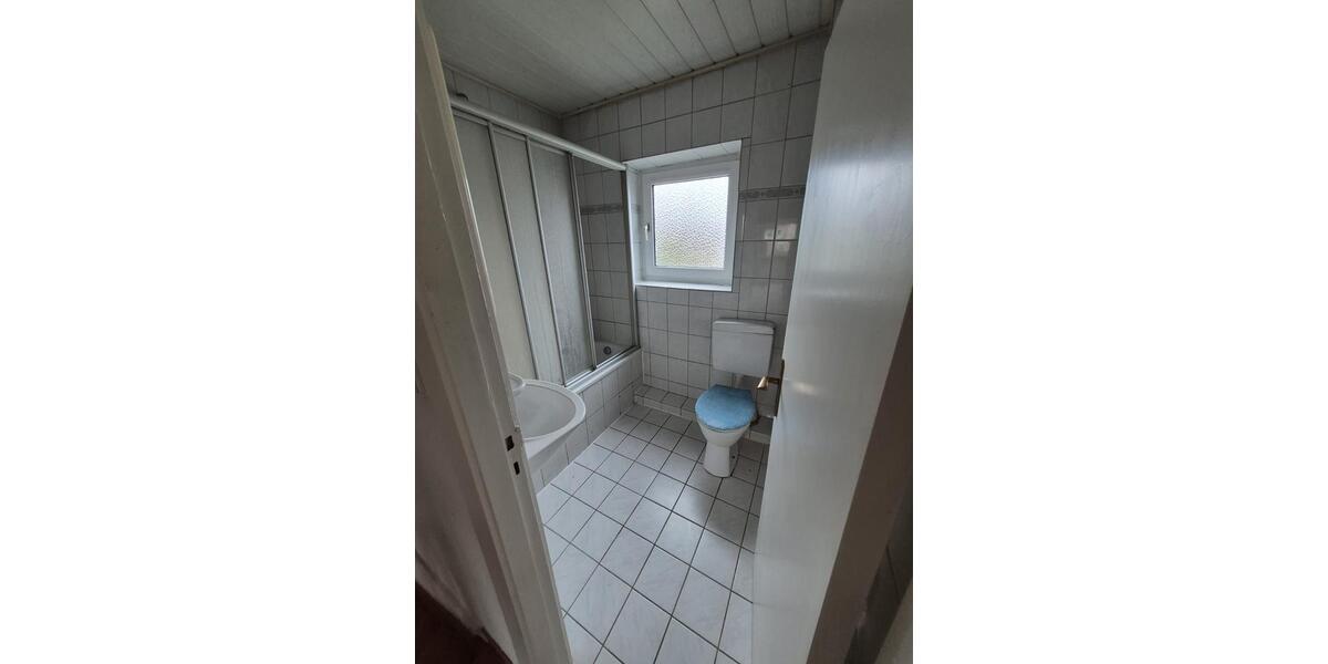 Reihenhaus Pinneberg - 3 Zimmer, 68 m&sup2;, 250.000&euro; | Angebot:27117610