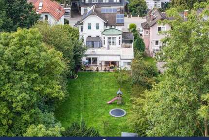 Haus Hamburg / Rahlstedt Rahlstedt - 12 Zimmer, 340 m&sup2;, 998.000&euro; | Angebot:24089882