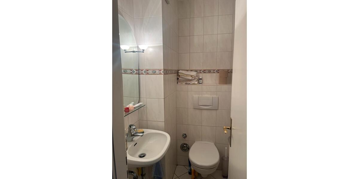 Dachgeschoßwohnung Halstenbek - 4 Zimmer, 93 m&sup2;, 270.000&euro; | Angebot:26517560