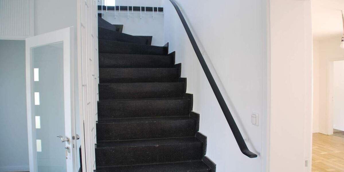 Tornesch - sehr nieveauvoll modernisiert und viel Platz zum Wohlfühlen! 6 zimmer