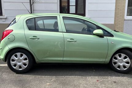 Opel Corsa 142.500 km 1.550 &euro; Hamburg 22761
