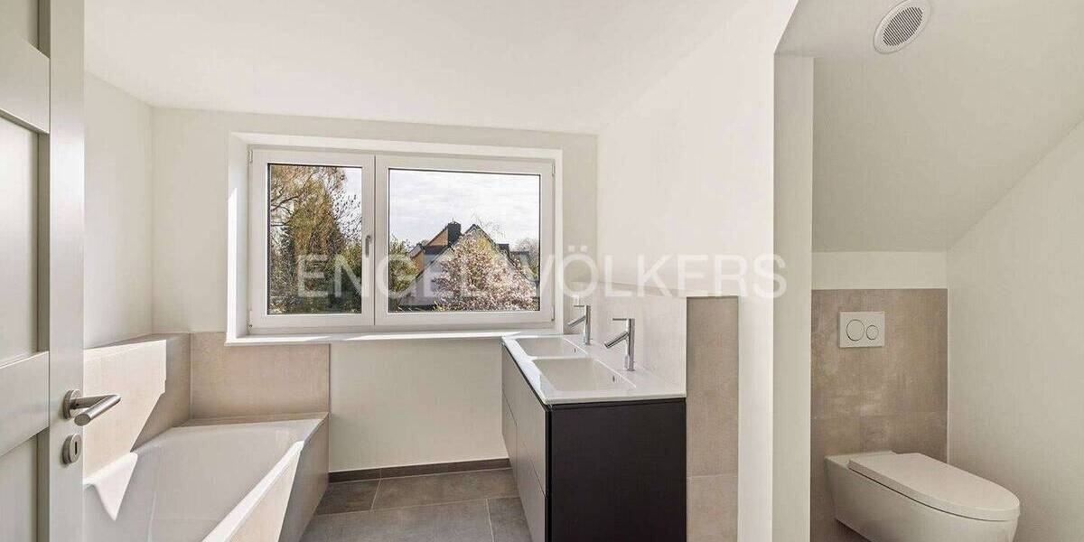 Reihenendhaus Tangstedt - 8 Zimmer, 176 m&sup2;, 879.000&euro; | Angebot:26393277