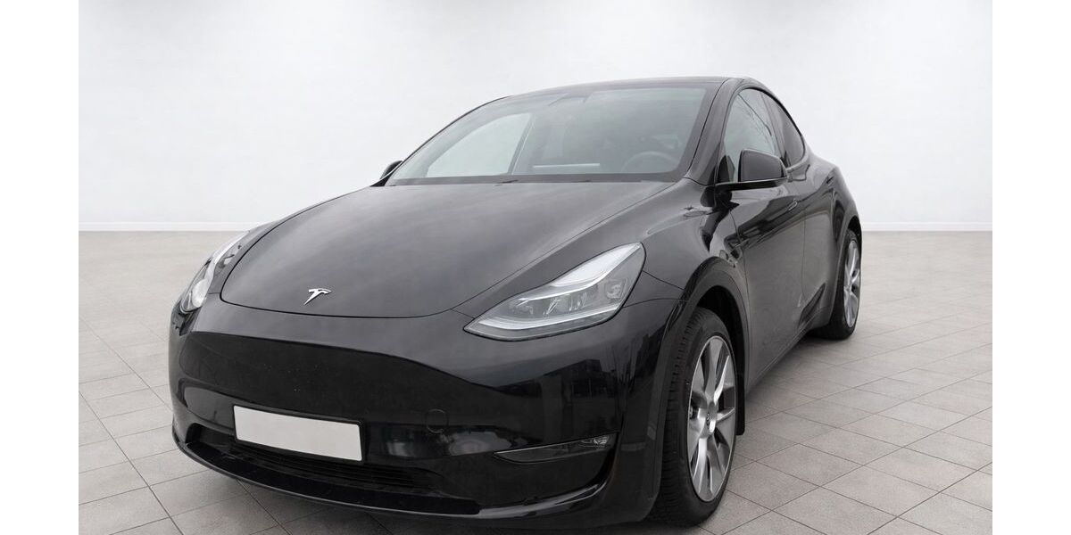 Tesla Model Y 48.500 km 35.900 &euro; Hamburg 21077
