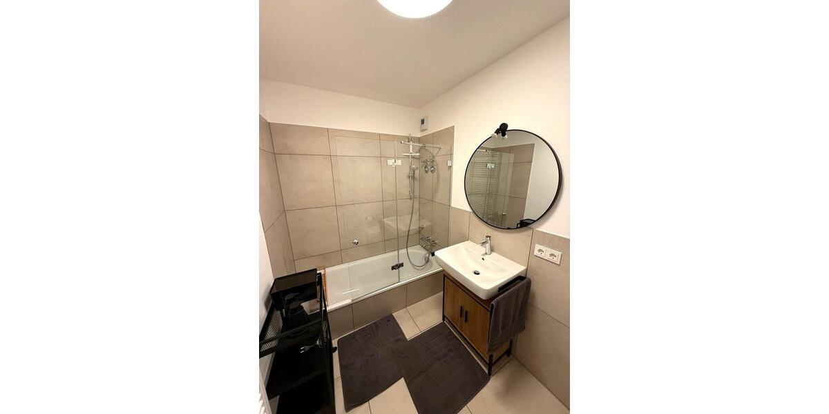 Erdgeschoßwohnung Hamburg Altona - 2.5 Zimmer, 75 m&sup2;, 2.400&euro; | Angebot:26111454