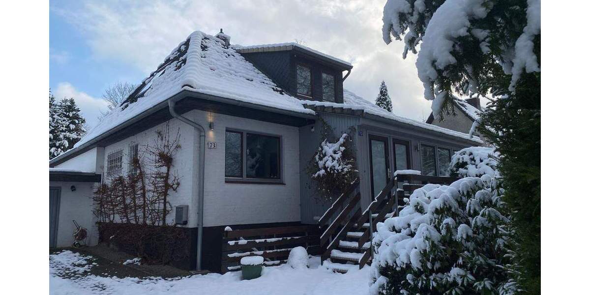 Charmantes Einfamilienhaus im Stil der 50er Jahre - Ein Ort voller Geschichte und Potential 5 zimmer