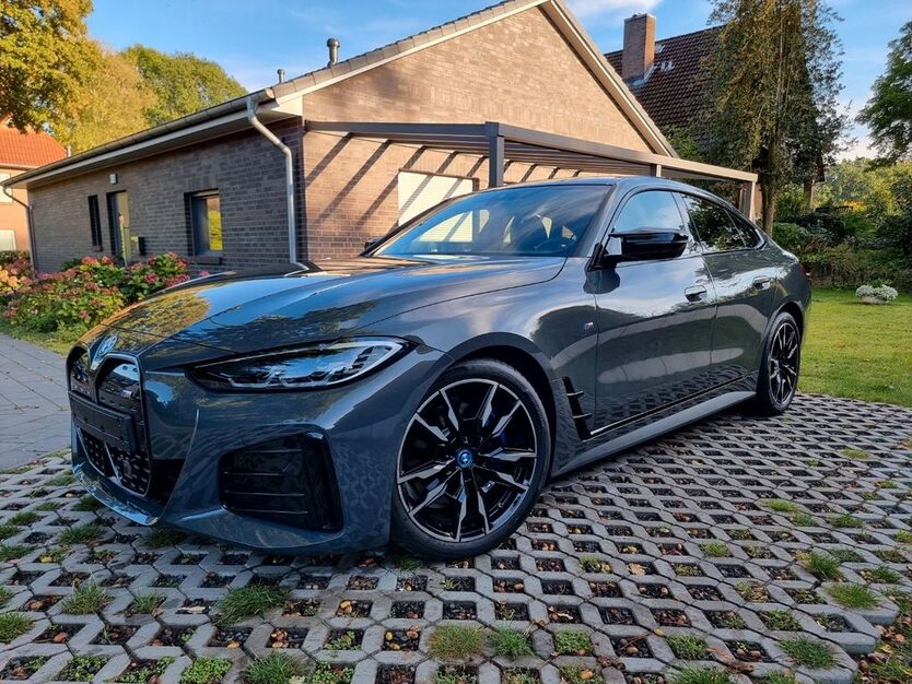BMW i4 59.780 km 44.800 € Hamburg 21077