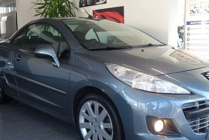 Peugeot 207 120.000 km 5.999 &euro; Hamburg 22143