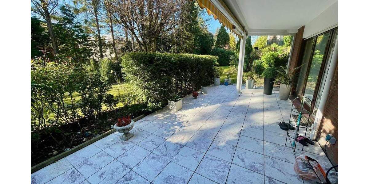 Terrassenwohnung Hamburg Volksdorf - 3 Zimmer, 122 m&sup2;, 2.070&euro; | Angebot:25821919