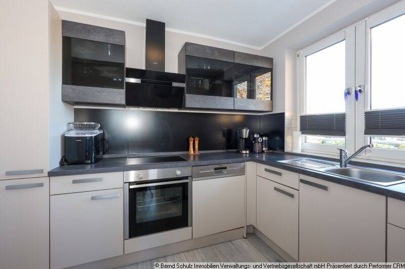 Etagenwohnung Hamburg Schnelsen - 3 Zimmer, 118 m&sup2;, 1.700&euro; | Angebot:25706065
