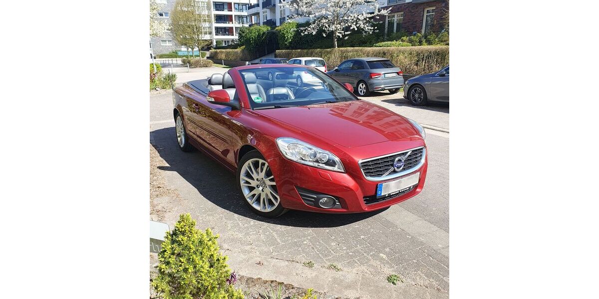 Volvo C70 198.000 km 9.800 &euro; Hamburg 22763