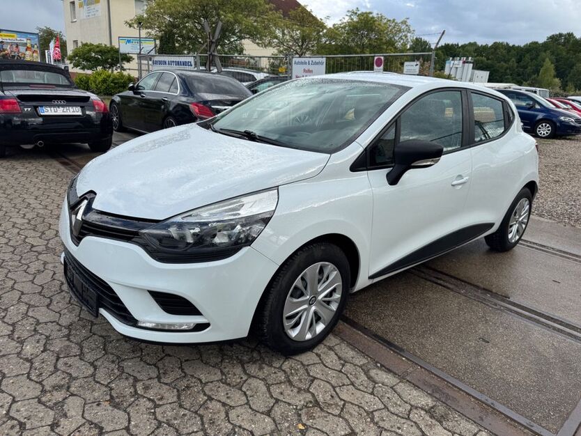 Renault Clio 124.000 km 6.499 € Buxtehude 21614