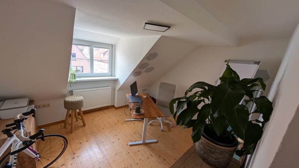 Dachgeschoßwohnung Buxtehude - 3 Zimmer, 68 m&sup2;, 320.000&euro; | Angebot:26133457