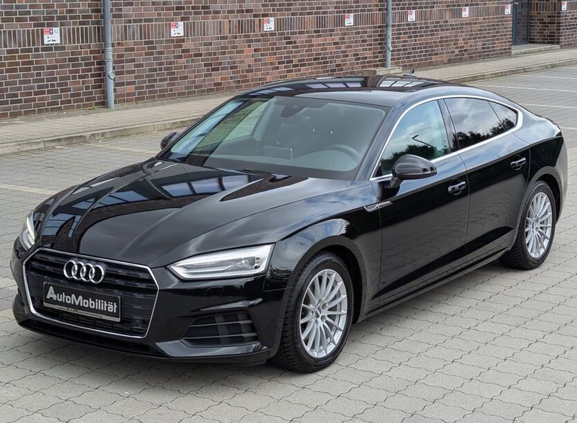 Audi A5 72.762 km 24.990 € BARSBÜTTEL 22885