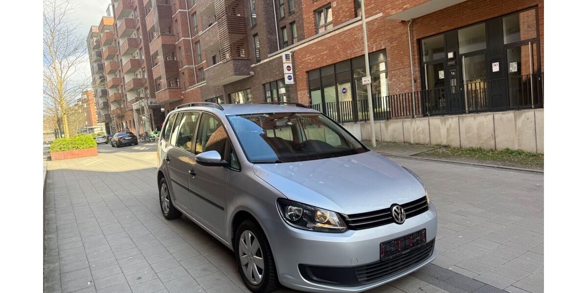 VW Touran 73.000 km 11.199 &euro; Hamburg 20097