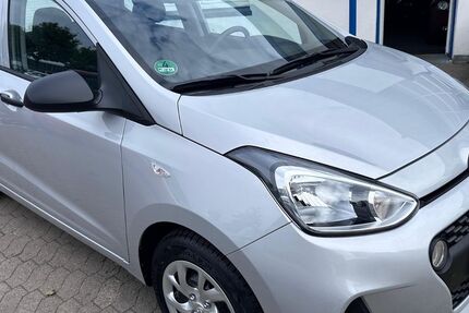 Hyundai i10 5.500 km 8.980 &euro; Hamburg 20537