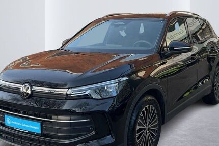 VW Tiguan 14.411 km 37.888 &euro; Hamburg 22303