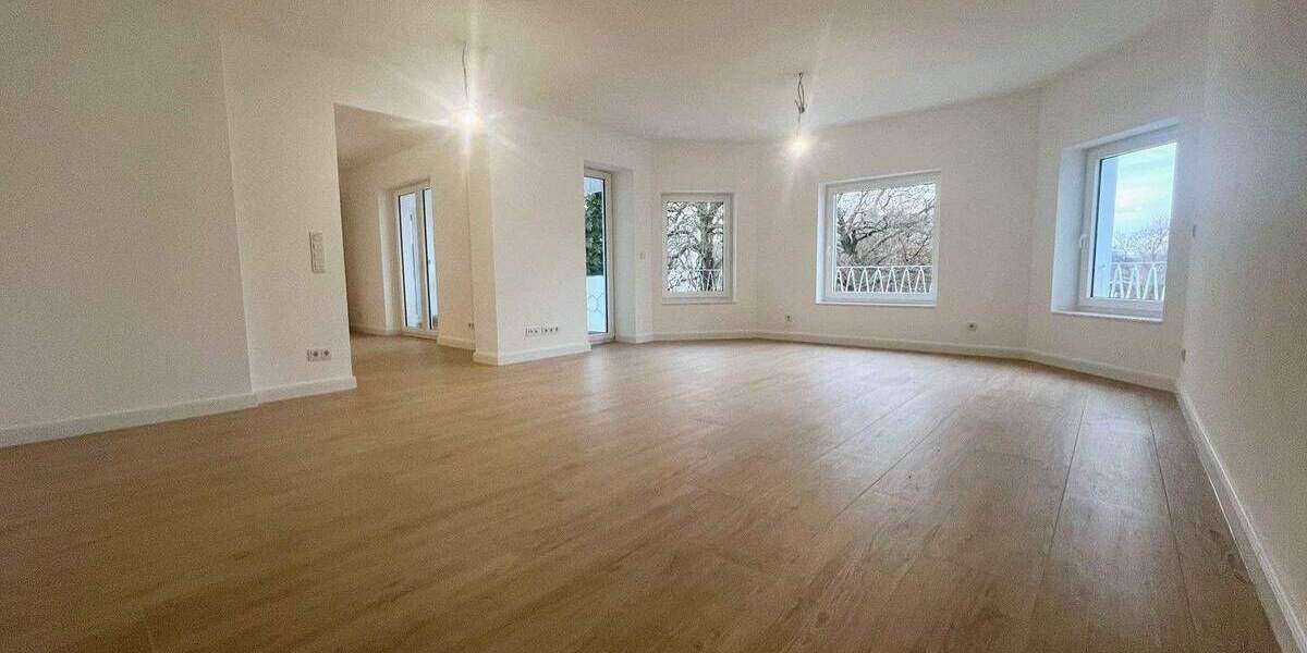 Etagenwohnung Hamburg Uhlenhorst - 3 Zimmer, 90 m&sup2;, 3.240&euro; | Angebot:24726112