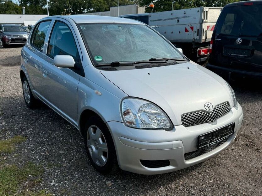 Yaris