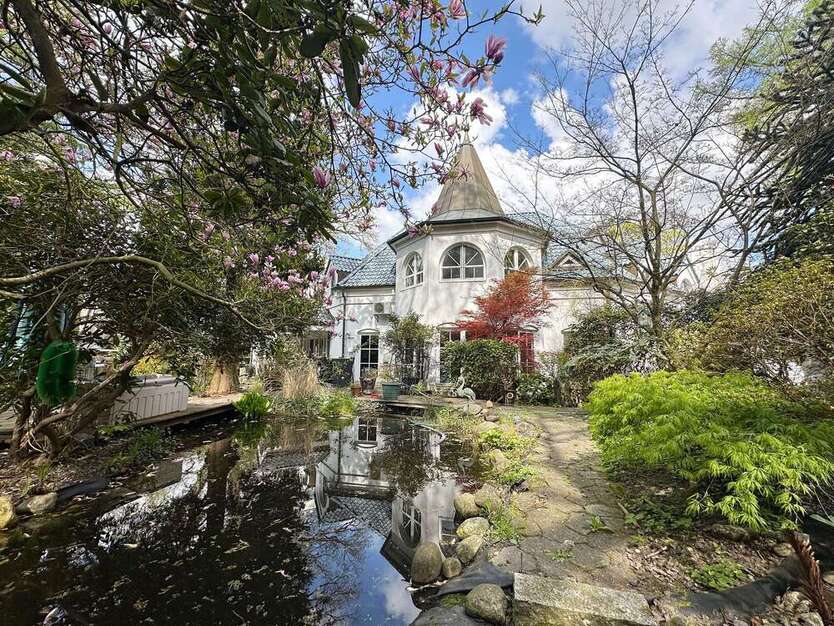 Haus zum Kaufen in Hamburg 1.690.000 € 280 m²