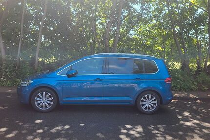 VW Touran 100.000 km 21.299 &euro; Hamburg 22397