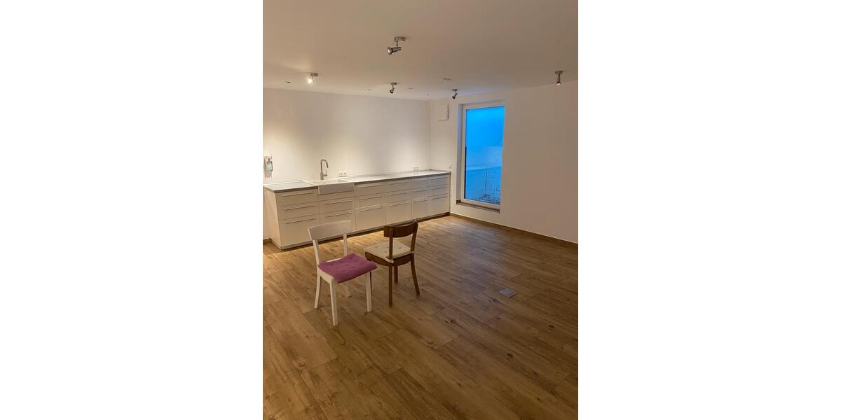 Gewerbeobjekt Halstenbek - 600&euro; | Angebot:25571988