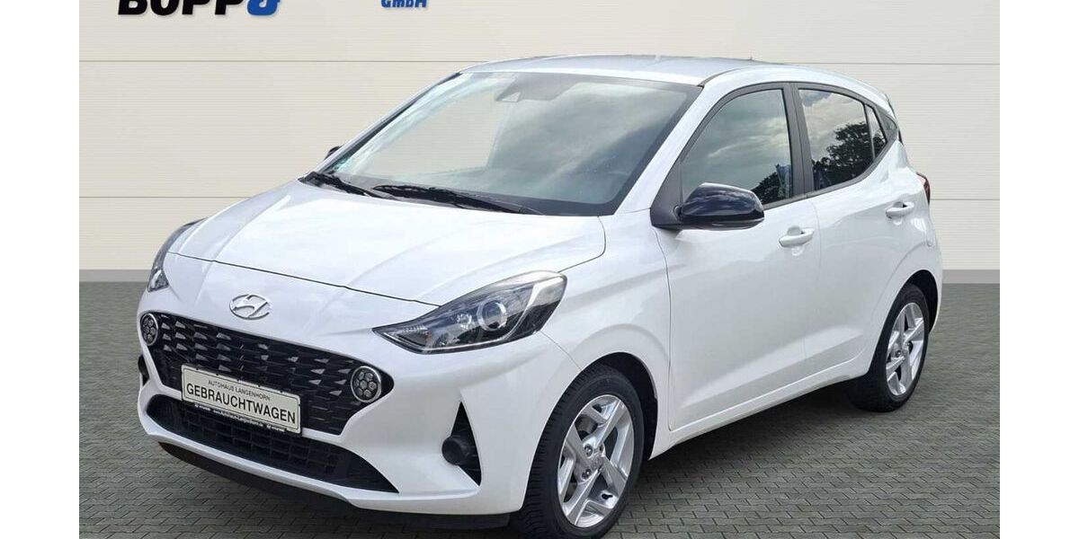 Hyundai i10 19.312 km 14.460 &euro; Hamburg 22419