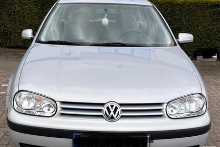 VW Golf 108.000 km 2.999 &euro; Hamburg 22089