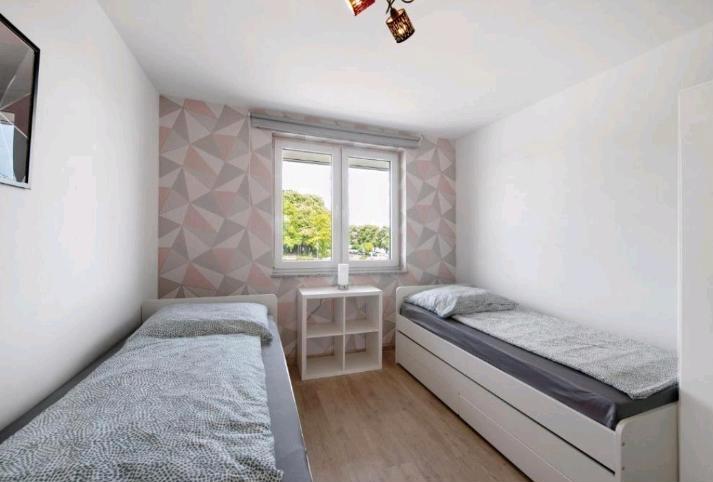 3 Zimmer Penthouse Wohnung mit Fahrstuhl, Balkon und Sauna 3 zimmer