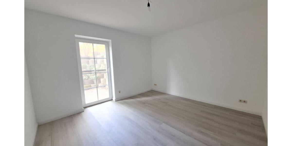 Etagenwohnung Hamburg Rahlstedt - 2 Zimmer, 86 m&sup2;, 949&euro; | Angebot:26218020