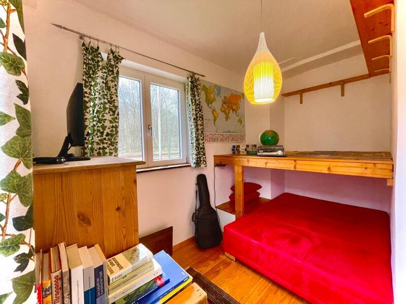Hausgefühle - Eigentumswohnung in einem Zweifamilienhaus mit großem Gartenanteil