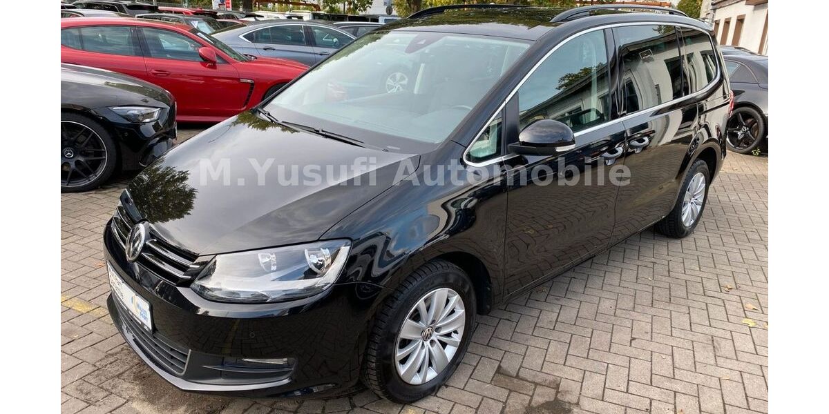VW Sharan 162.413 km 17.990 € Hamburg 20537
