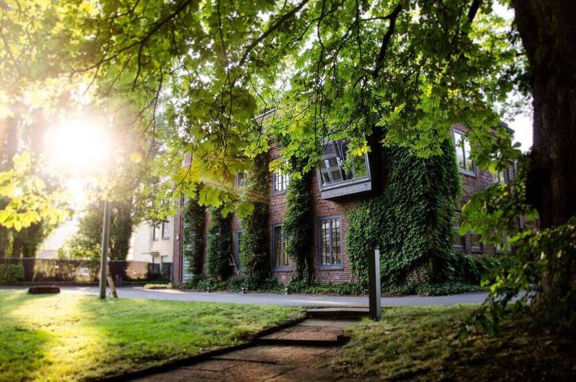 Coworking Arbeitsplätze auf unserem Campus mitten im Grünen - All-in-Miete