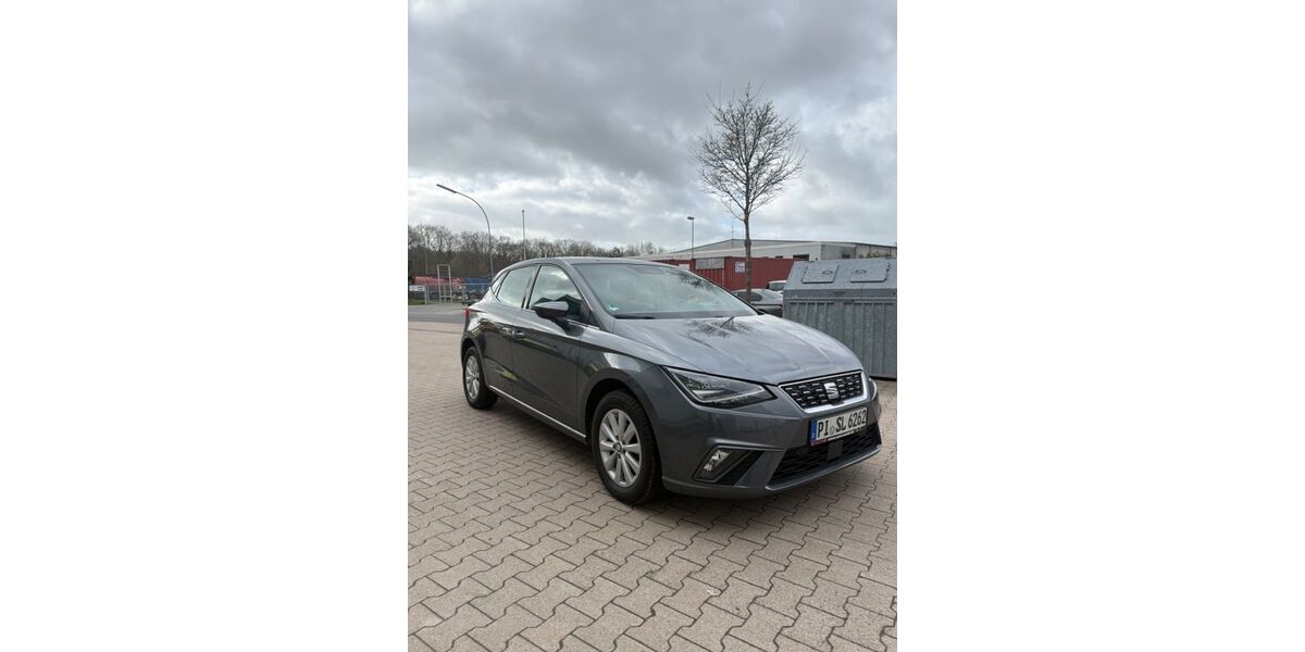 Seat Ibiza 82.000 km 8.500 &euro; Wedel 22880