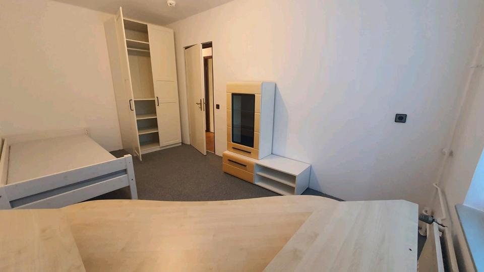 Erdgeschoßwohnung Hamburg Harburg - 3 Zimmer, 71 m&sup2;, 1.450&euro; | Angebot:26131183