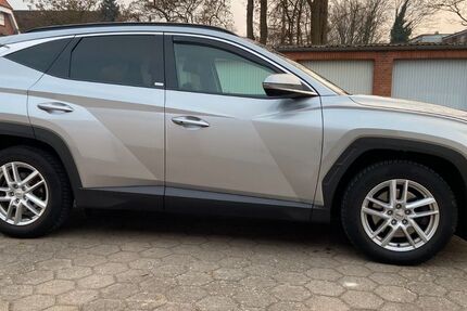Hyundai TUCSON 90.000 km 22.000 &euro; Hamburg 21149
