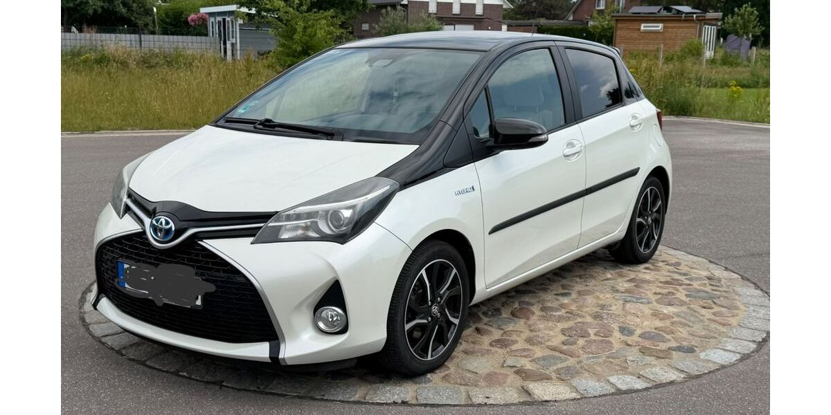 Toyota Yaris 95.697 km 13.000 &euro; Brunsbek 22946
