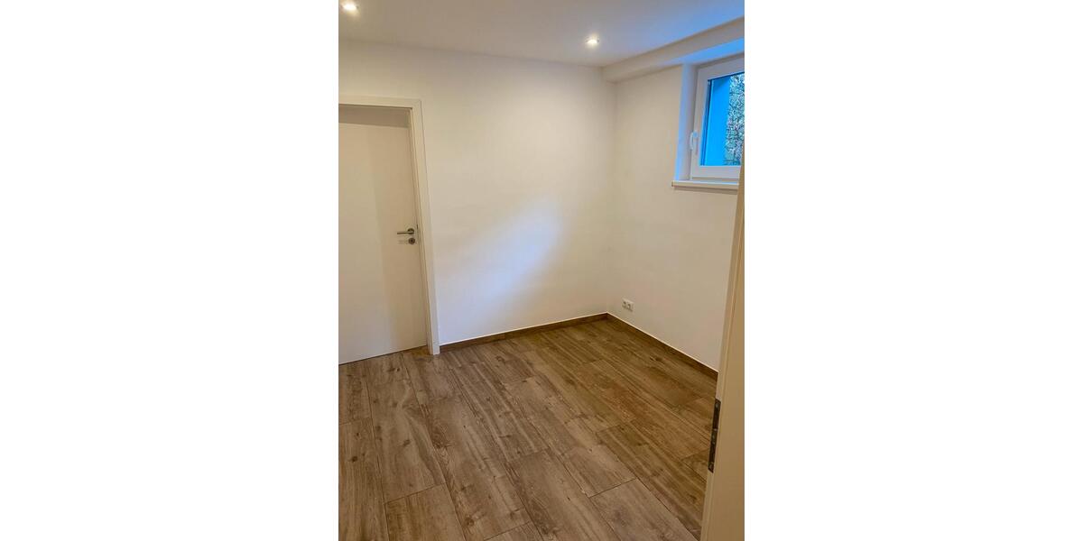 Gewerbeobjekt Halstenbek - 600&euro; | Angebot:25571988