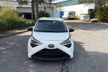 Toyota Aygo (X) 94.126 km 4.999 &euro; Barsbüttel 22885